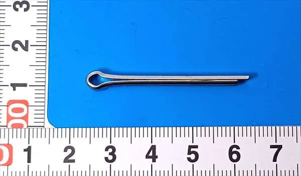 「複数種類あり」 コツタ ピン ■ 『図の略番 のみ』 スバル純正部品 サンバー <Br>適合年式[平成10年08月～24年02月]<Br>『品番』 51030250→051030300 ^J1^ 1