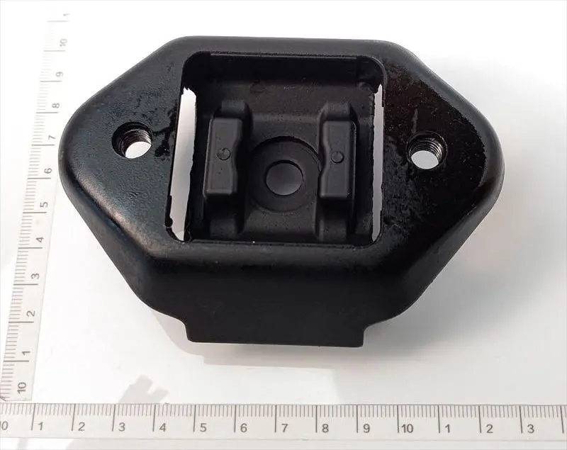 エンジンマウント 11710-80011 Rr 11710-80011 スズキ純正部品 1