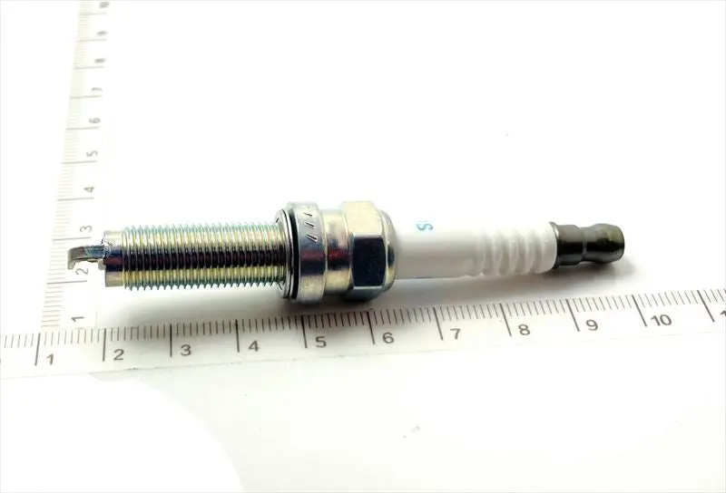 Ｎ　Ｂｏｘ用 スパークプラグのみ 12290-5Ys-003 Dba-Jf3 ホンダ純正部品 1