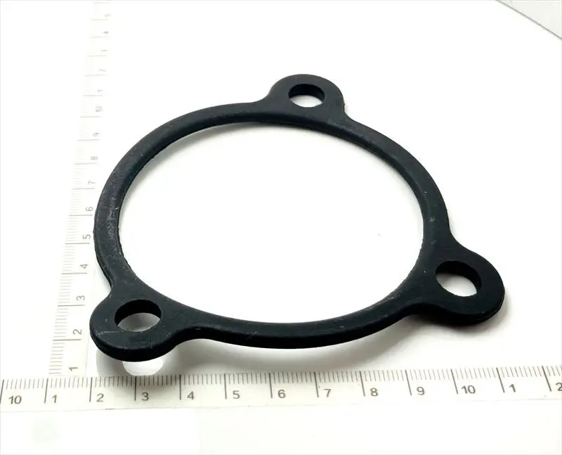 スカイラインｇｔ－Ｒ用 ダスト カバーのみ 13568-58S00 E-Bcnr33 日産純正部品 1