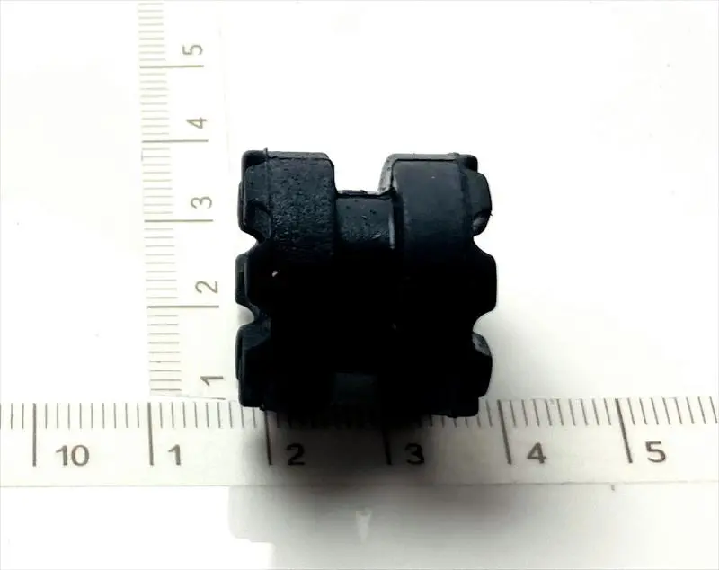 『 15番のみ』 キャリィ／エブリィ用 12.5X22x19.5のクッションのみ 13878-65D00 Fig137a スズキ純正部品 1
