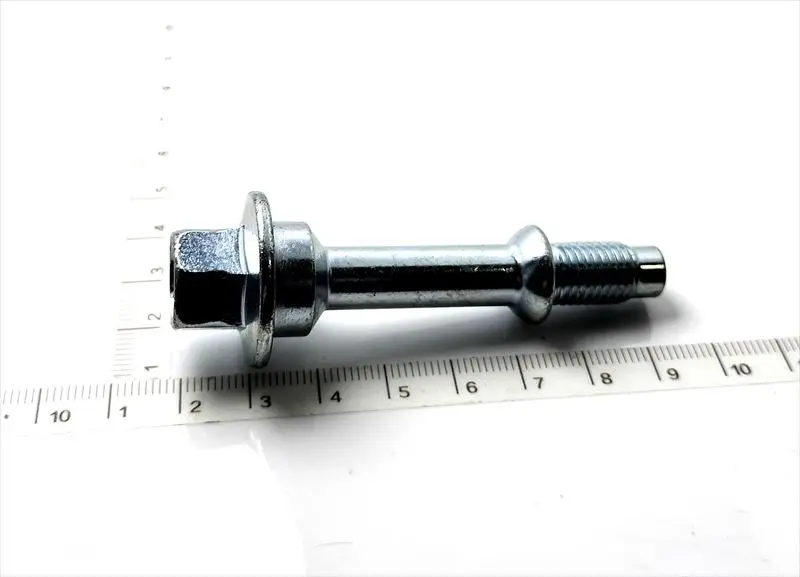 エキゾーストパイプサポートボルトのみ 17569-97201 パッソセッテ用 トヨタ純正部品 M21m 1