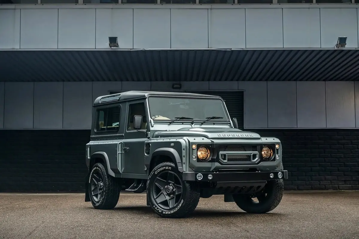 Land Rover Defender 90 (1991-2016) Wide Track Body Kit 1