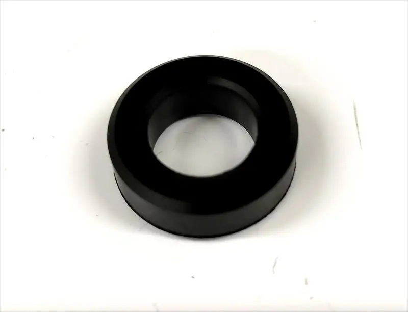 インジェクタバイブレーションインシュレータのみ 23291-41010 ランドクルーザー用 トヨタ純正部品 M32m 1