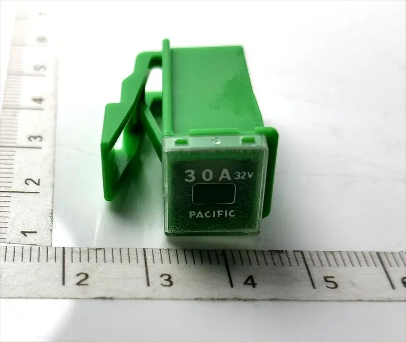 スカイラインｇｔ－Ｒ用 ヒュージブルリンク（ヒューズ）のみ 24370-89905 E-Bcnr33 日産純正部品 1