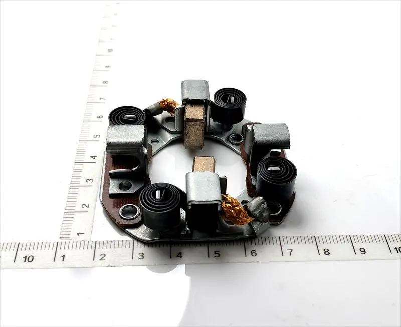 ヴォクシー用 Stのホルダー 『Assy 一式』のみ 28140-70020 Dba-Zrr70w トヨタ純正部品 1