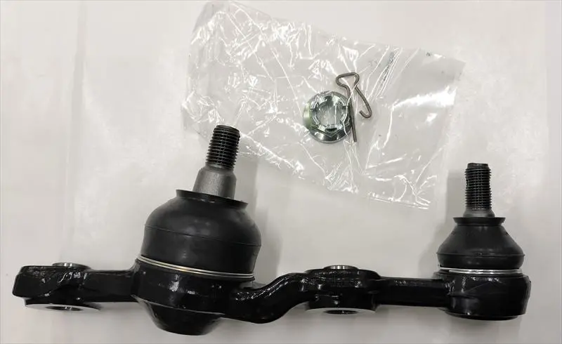 フロントロワーボールジョイントａｓｓｙｌｈのみ 43340-39505 クラウン ハイブリッド用 トヨタ純正部品 M58m 1