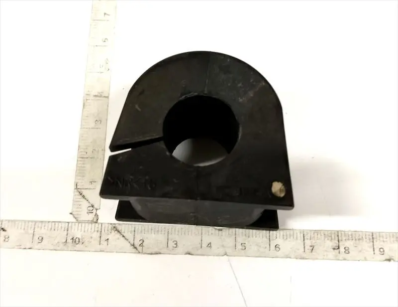 フロントスタビライザバーのブシュのｎｏ.1のみ 48815B2080 タントエグゼ用 ダイハツ純正部品 1