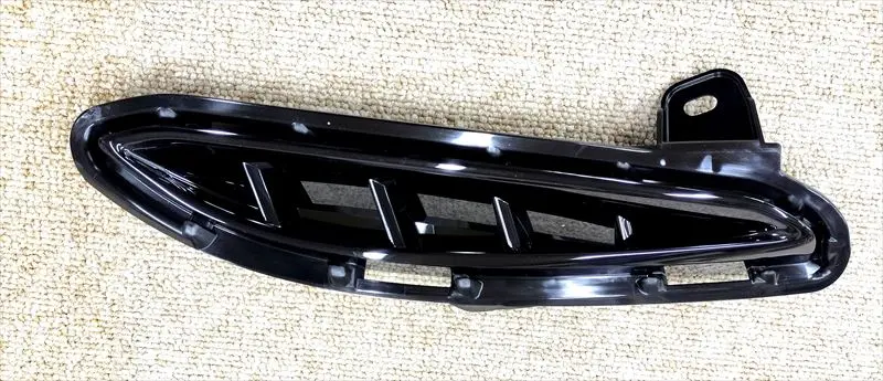 ハリアー用 『フロント』バンパーホールカバーのみ 52127-48200 6La-Axup85 トヨタ純正部品 1