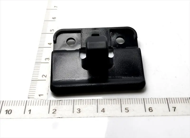 コンソールコンパートメントドアロックｓｕｂ－Ａｓｓｙのみ 58908-32040 ハイエース用 トヨタ純正部品 M82m 1
