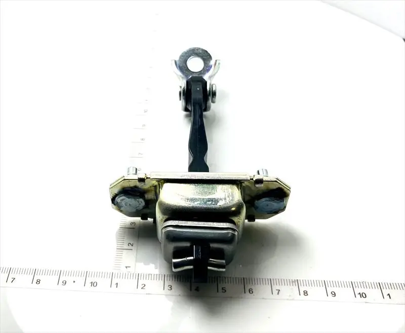 R2用 チエツカアセンブリフロントドア R2 5ドアワゴン 61124Kg002 スバル純正部品 1