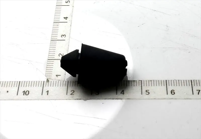 スカイラインｇｔ－Ｒ用 Ｄ／ドア バンパー ラバーのみ 65823-0N000 Gf-Bnr34 日産純正部品 1