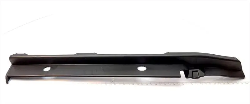 サイドマッドガードプロテクタrrrhのみ 76927-26040 ハイエース用 トヨタ純正部品 1