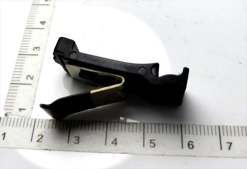 フューエルフィラオープニングリッドヒンジスプリングのみ 77360-30020 プログレ用 トヨタ純正部品 M118m 1