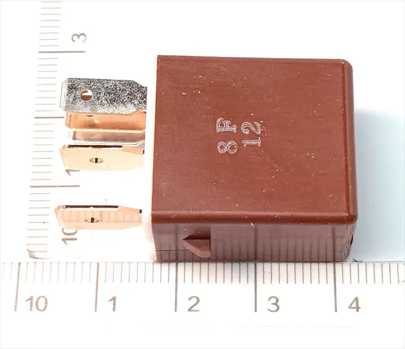 「複数種類あり」 リレー ■ 『図の略番 82501D のみ』 スバル純正部品 Brz <Br>適合年式[平成23年11月～Next]<Br>『品番』 82501Tc000 ^J11^ 1