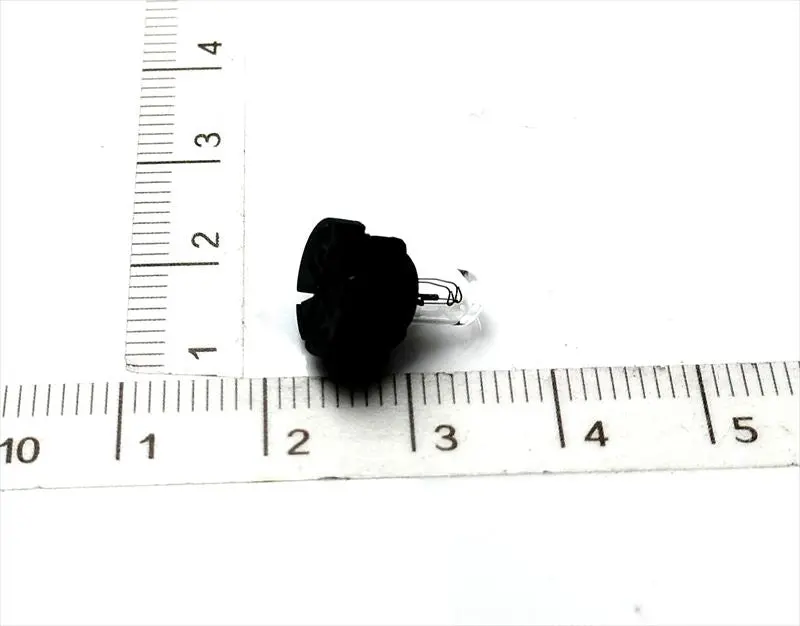 ハリアー用 W/ソケットのバルブのみ 83119-24670 Mcu10w-Awpgk トヨタ純正部品 1