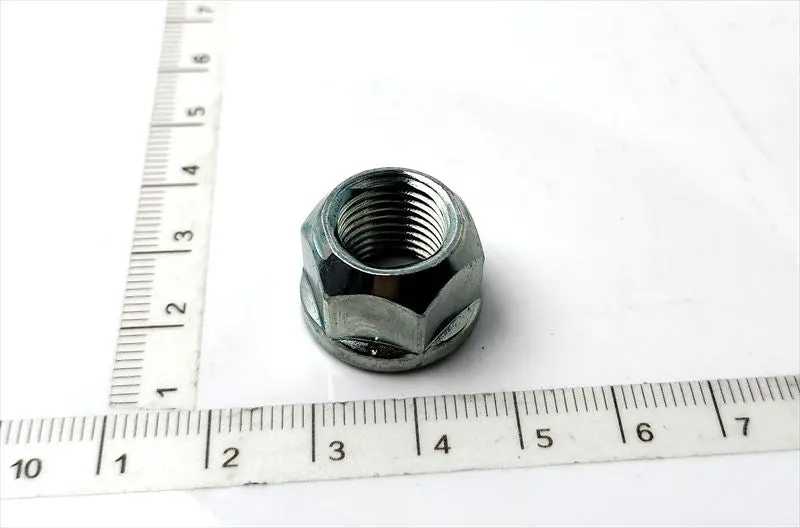 コペン用 ロックのナットのみ 90041-77007 ダイハツ純正部品 1