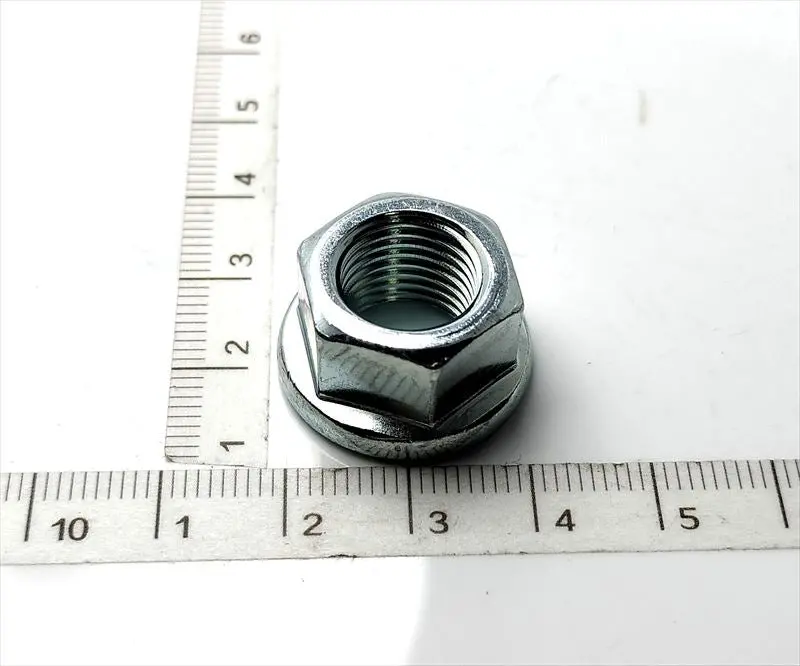 『図の』フロントサスペンションサポートトゥーフロントショックアブソーバナットｒｈのみ 9017912145 ヴィッツ用 トヨタ純正部品 M50m 1