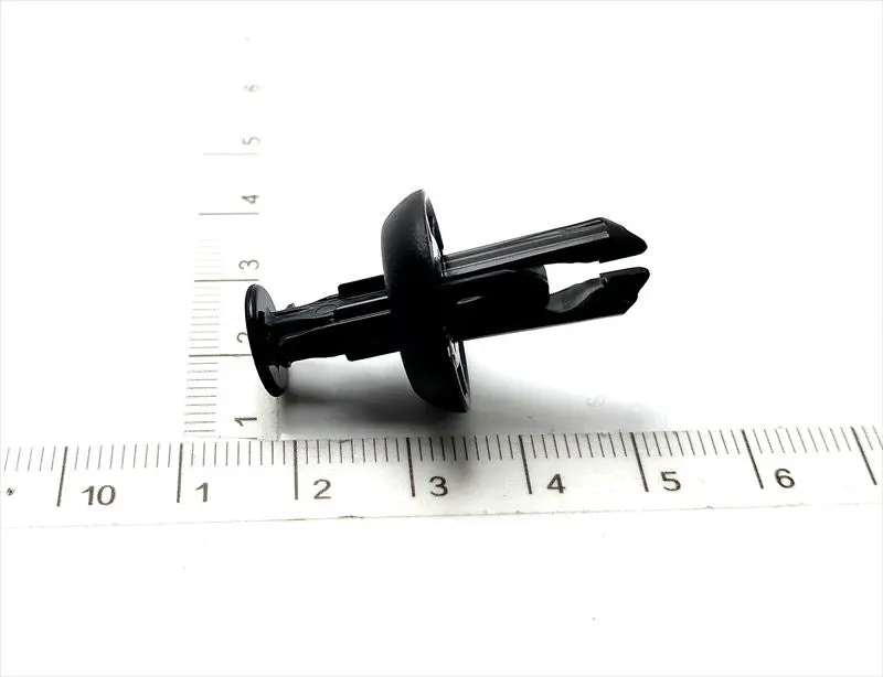 デッキフロアボックスクリップのみ 90467-08226 シエンタ用 トヨタ純正部品 M92m 1