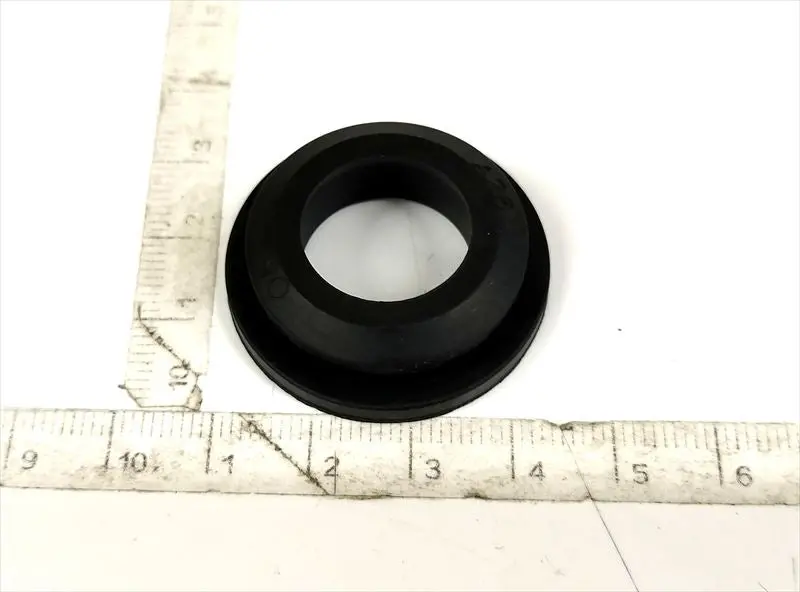 チェックバルブグロメットのみ 90480-24015 ベルタ用 トヨタ純正部品 M52m 1