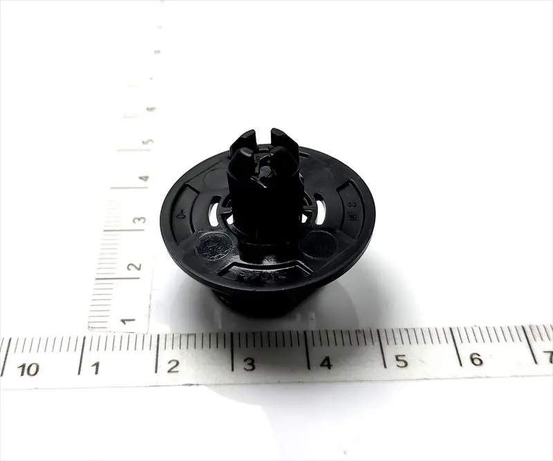 ヴェゼル用 アンダーカバーのクリップのみ 91505-Ty2-003 Daa-Ru3 ホンダ純正部品 1