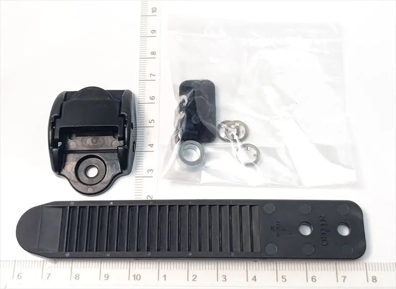 オプション用スペアタイヤカバー用ゴム(ブラック) ジムニー Jb23 99000-99034-Beb スズキ純正部品 1