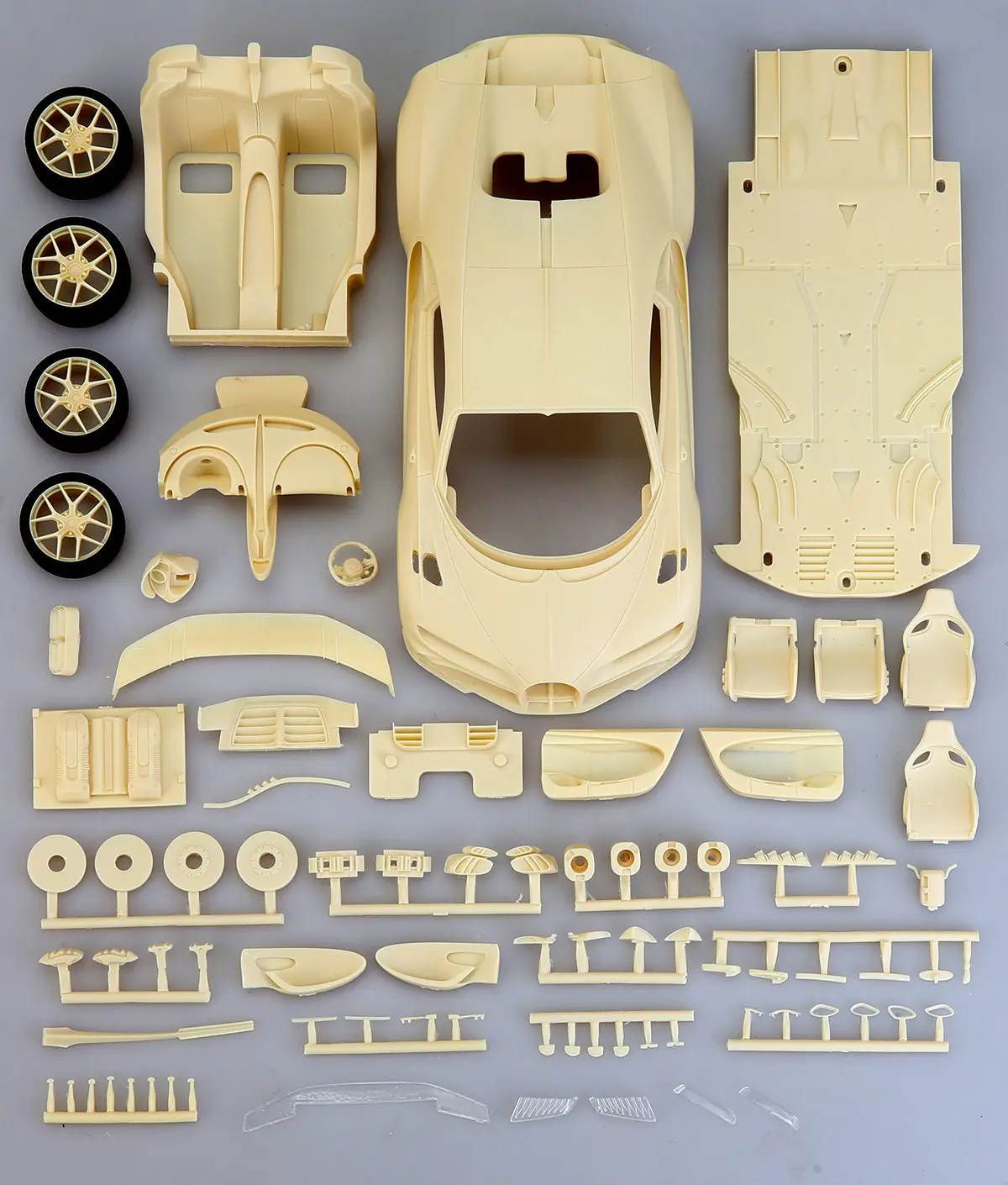 Alpha Model Bugatti Chiron Pur Sport 2