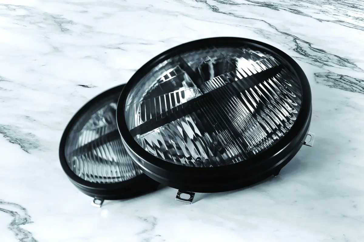 Land Rover Defender (1991-2016) Crosshair Military Headlamps Lhd 1