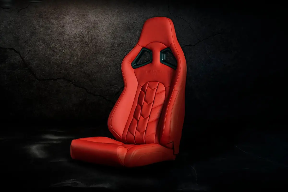 Land Rover Defender Heritage Sport Seats In Lightweight Vegan Leather (1991–2016) 1
