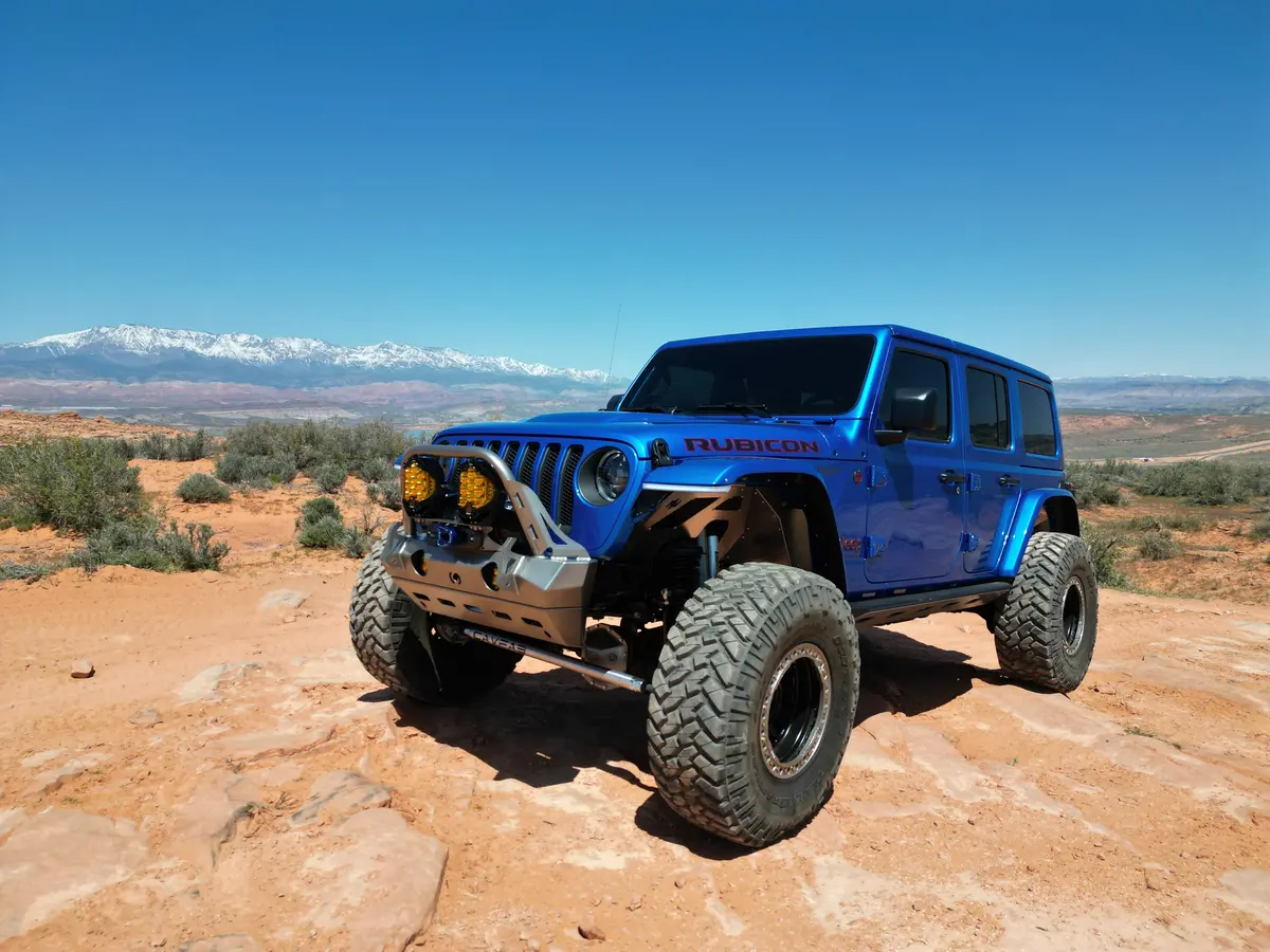 Rampage Series Front Bumper With Tube - Jeep Jk / Jl / Jt 1