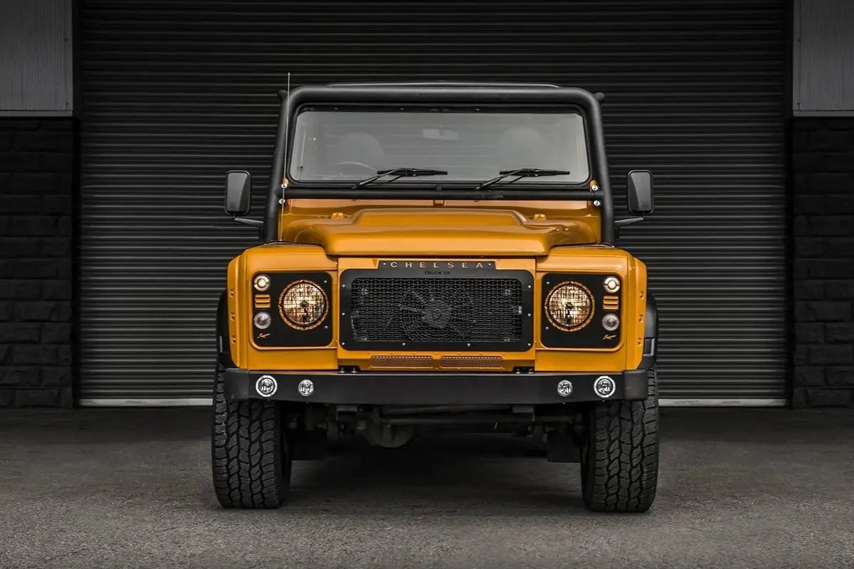 Land Rover Defender (1991–2016) 'Chelsea' Front Grille With Stainless Steel Mesh 1