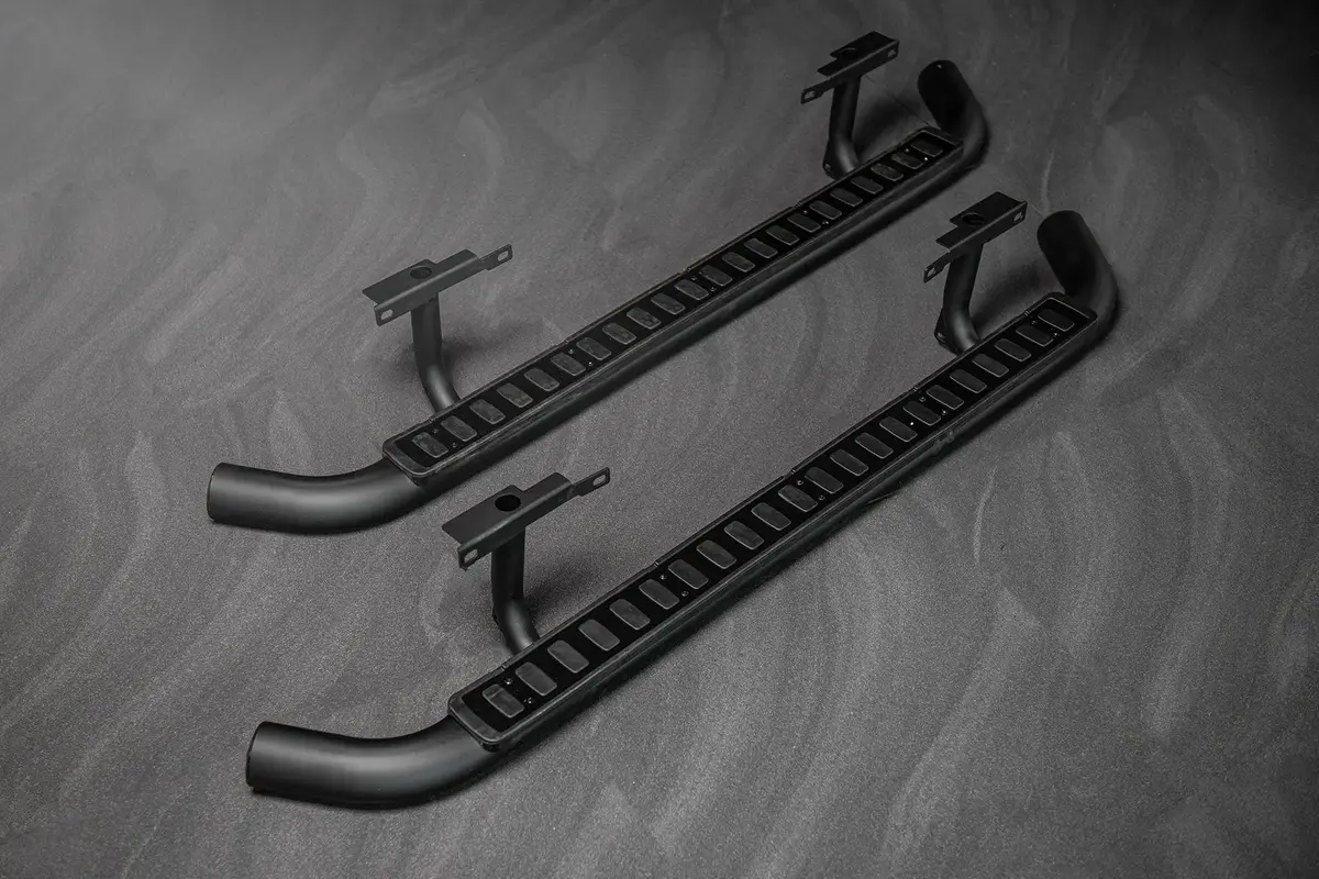 Land Rover Defender 110 (1991-2016) Side Steps 1