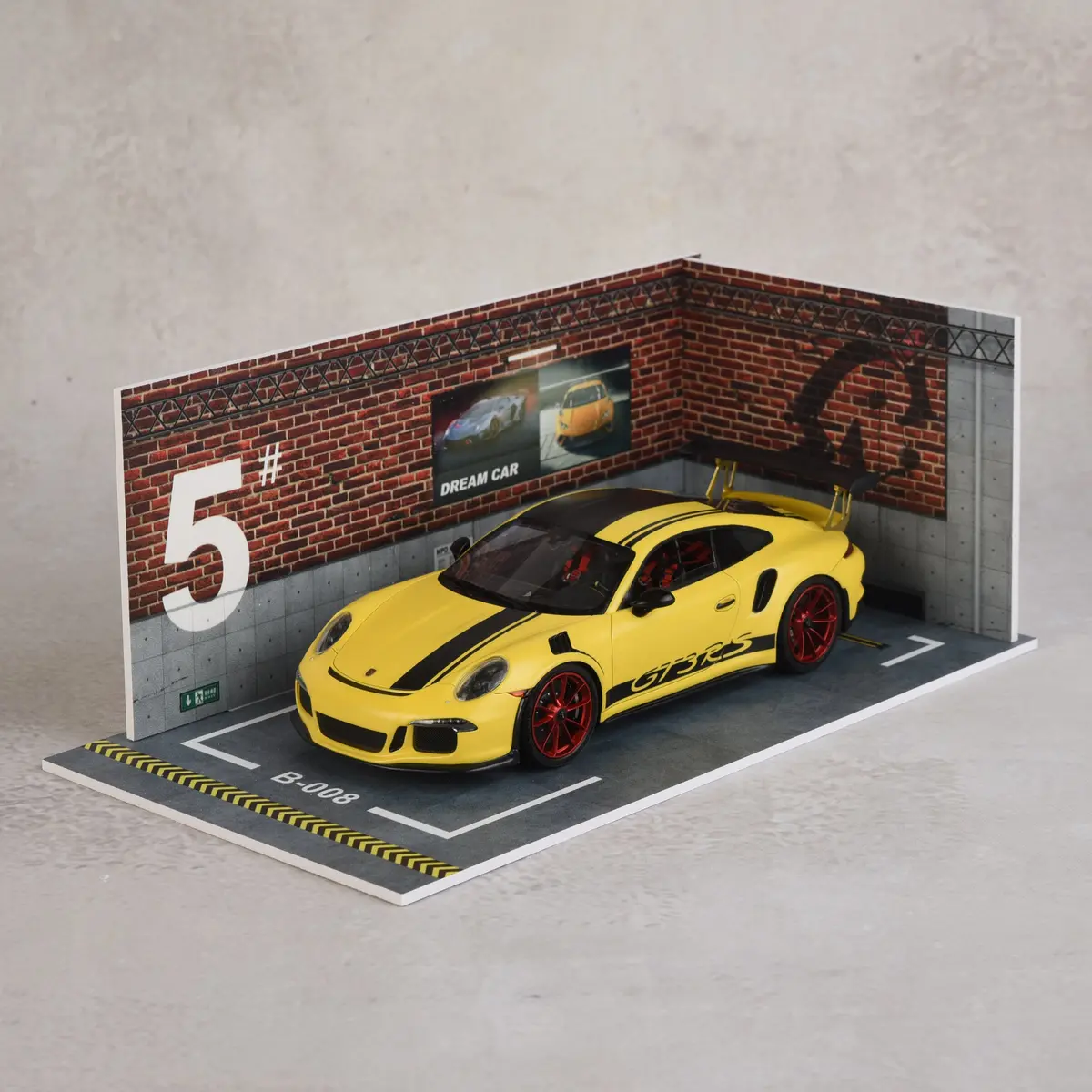 Alpha Model Car Model Scene 4 Scale 1/24 1