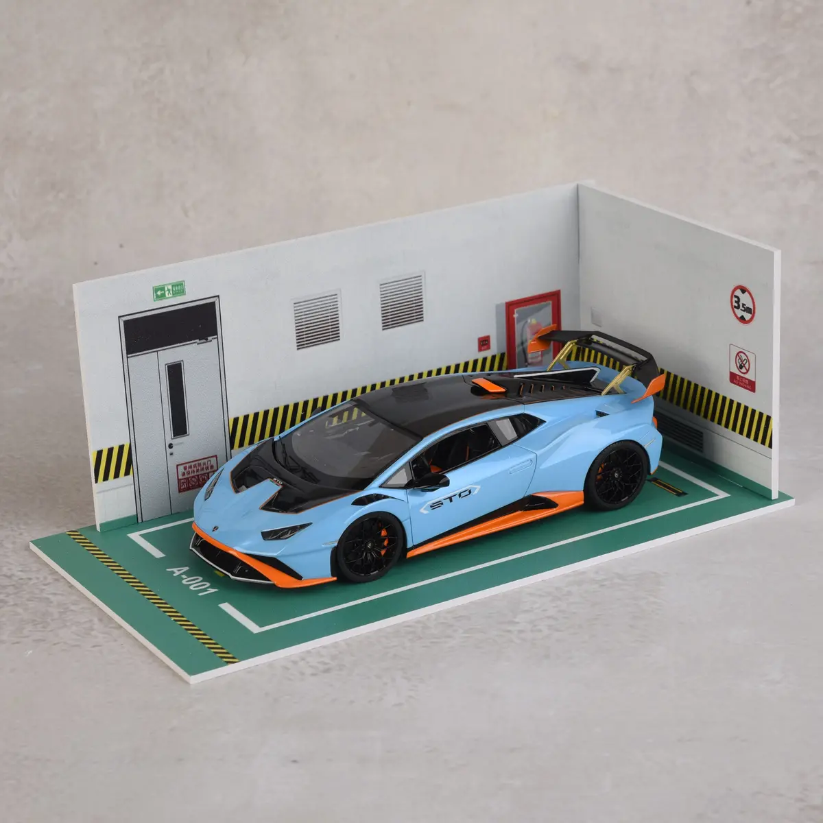 Alpha Model Car Model Scene 1 Scale 1/24 1