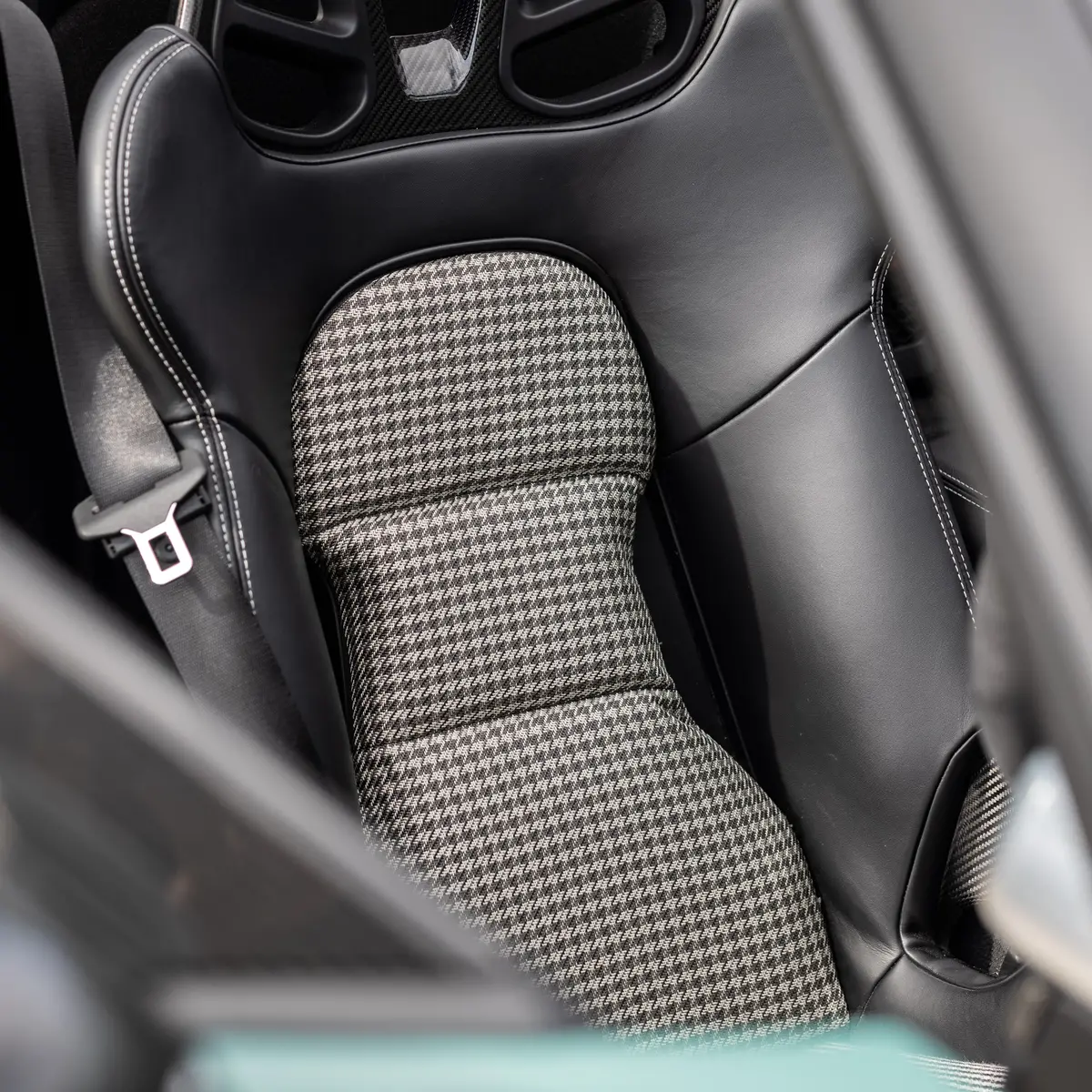 Jcr Seat Cushion Covers (918 / Speedster Buckets - 50Th Anniversary) 1