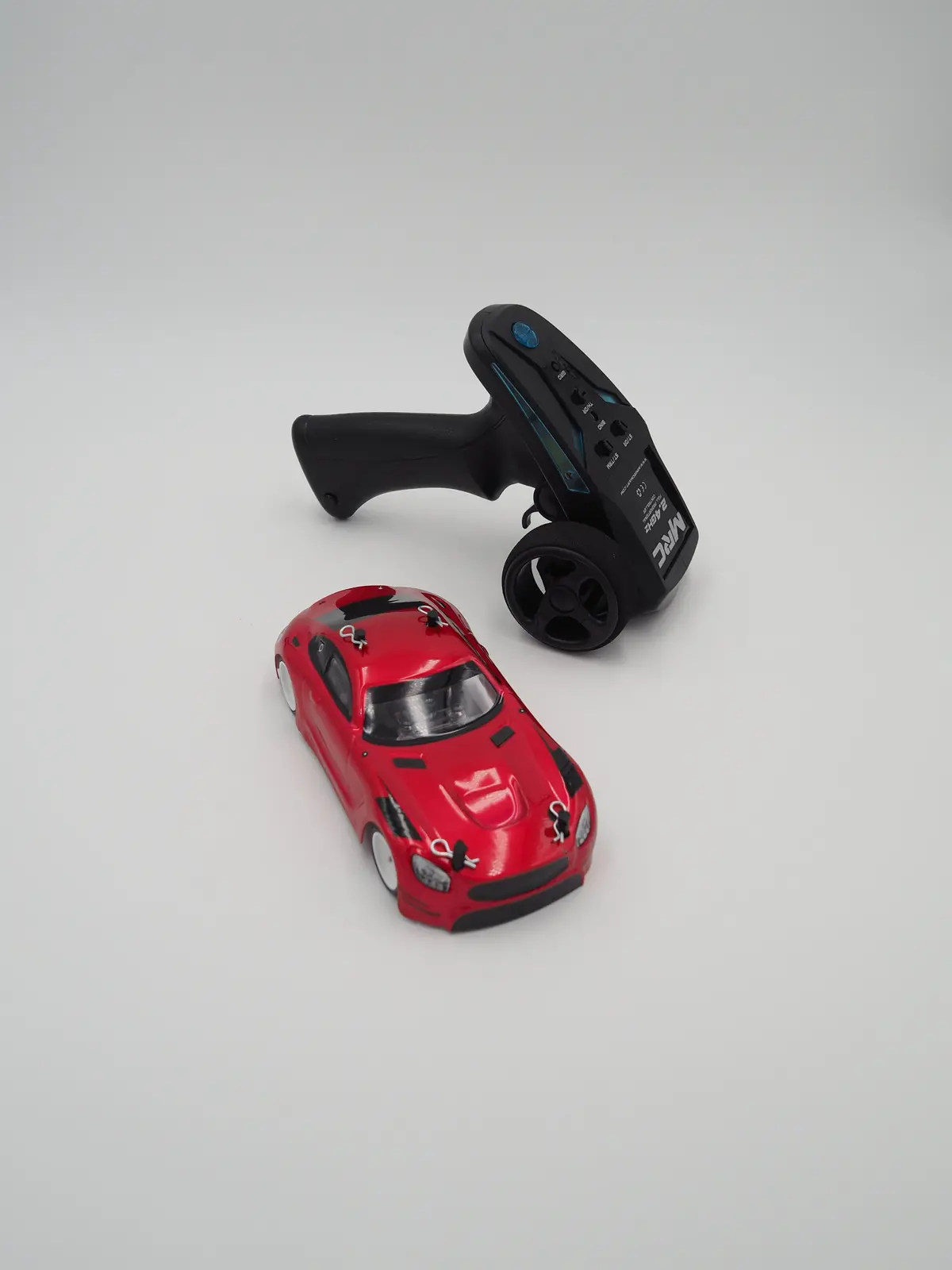 Launch Promo Bundle : Mrc01 Ready To Run 1/28 Rwd Car Kit (Red) 1