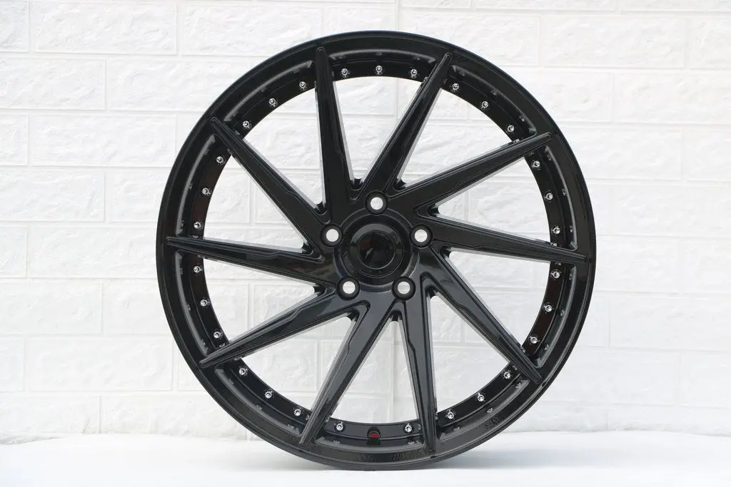 19" Riveted Swirl Style Wheels 4