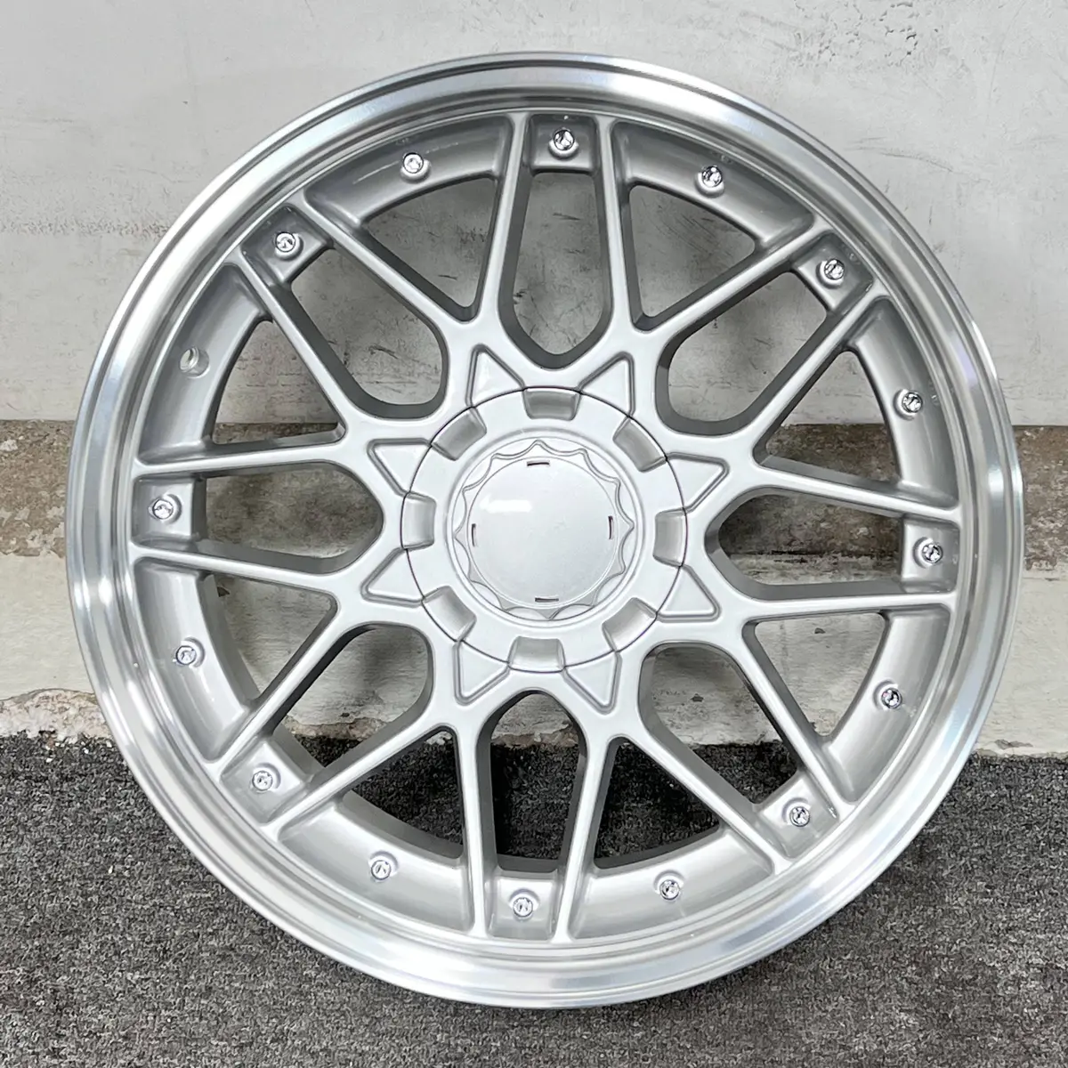 18" Bbs Rs2 Style Wheels 2