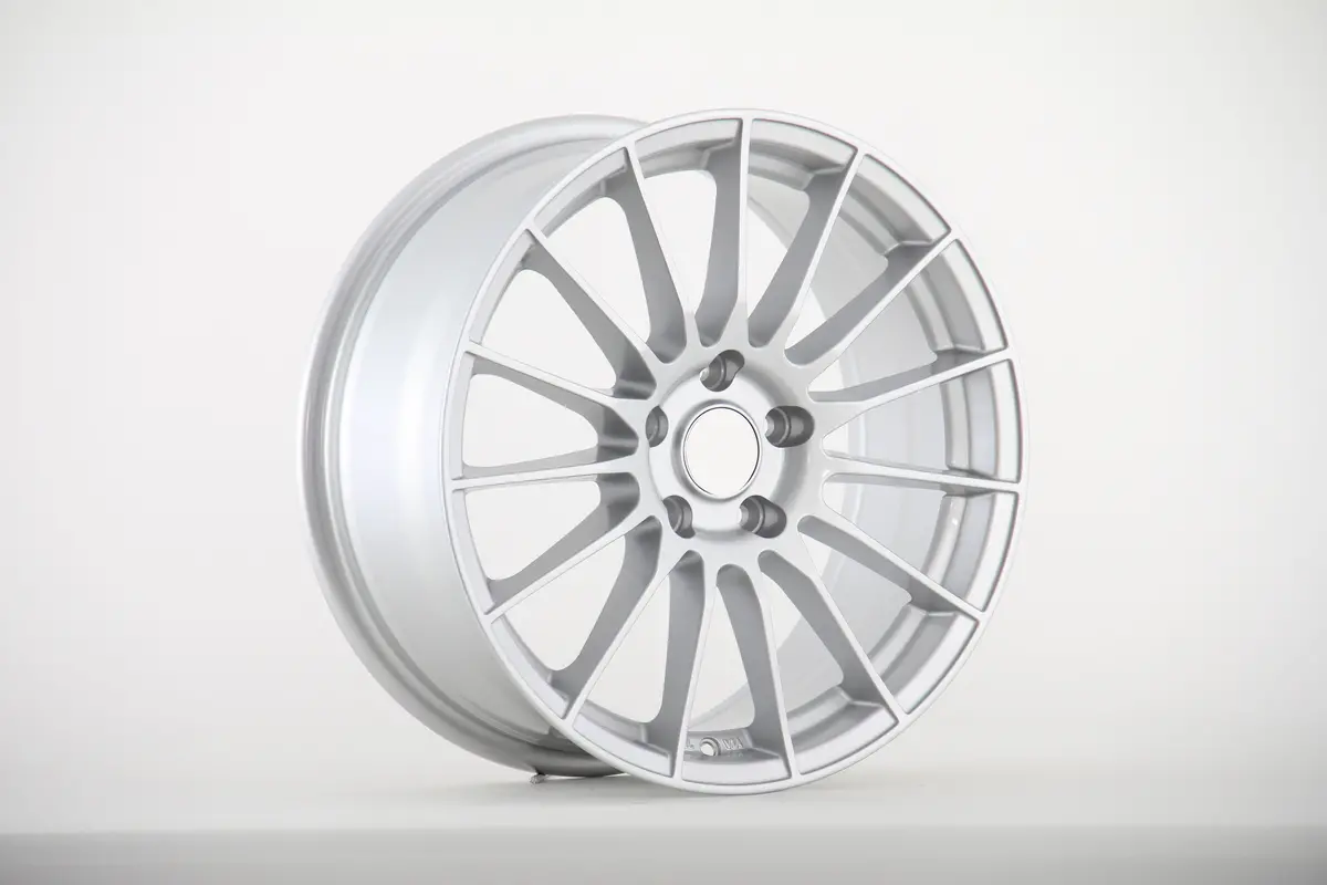 17" Rs05-Rr Style Wheels 2