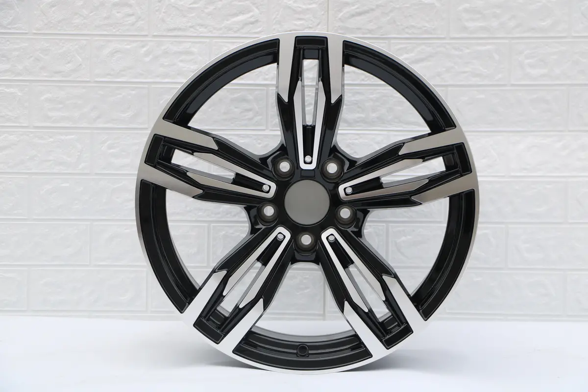 18" W739 Staggered Wheels Fits Bmw 5X120 3 Series 4 Series 5 Series 7 Series 1