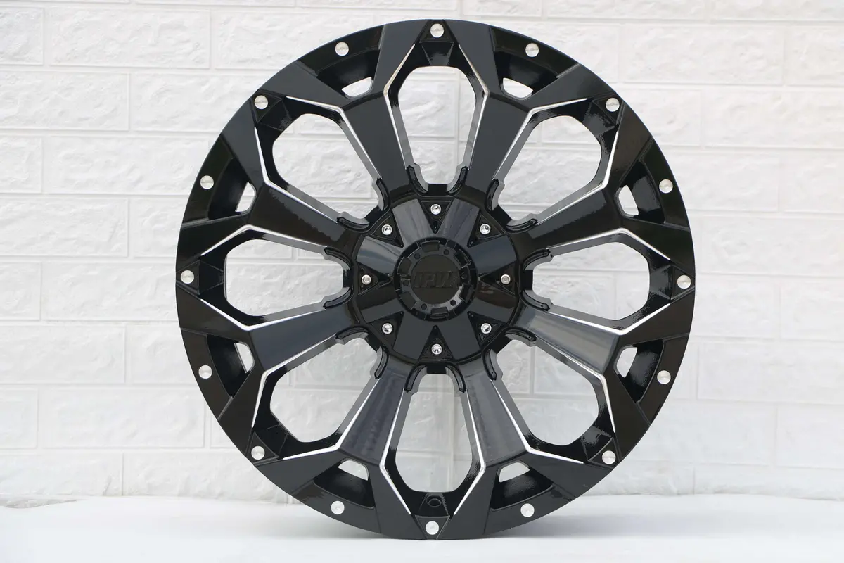 18" D576 Style Wheels Fits Cadillac Escalade Chevy Silverado 1500 Avalanche Gmc Sierra Yukon Lexus Gx460 Gx470 Nissan Titan Armada Toyota 4Runner Tacoma Tundra Fj Cruiser 1