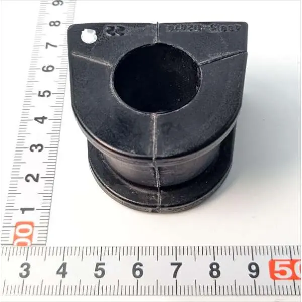 フロントスタビライザバーのブシュのｎｏ.1のみ 48815B2070 ムーヴラテ用 ダイハツ純正部品 1