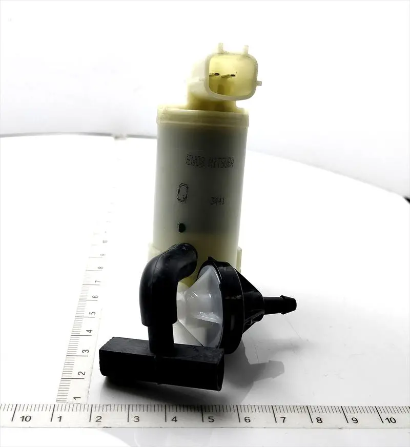 デミオ用 『フロント』ウィンドウォッシャモーターのみ D651-67-482→D65167482a Dba-De3fs マツダ純正部品 1