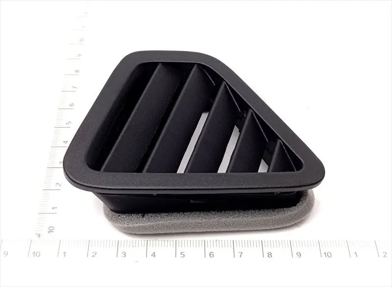 サバンナｒｘ－７用 デミスターのグリル（Ｌ）のみ Fb01-60-171A02 E-Fc3s マツダ純正部品 1