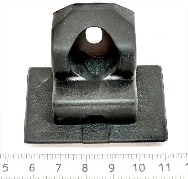 Ｒｘ－７用 リフト ゲートのウエツジのみ Fd01-62-681C Gf-Fd3s マツダ純正部品 1