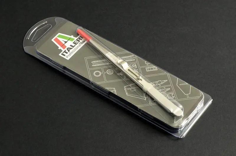 Italeri Fine Serrated Locking Tweezers (160Mm)S - 50821 1