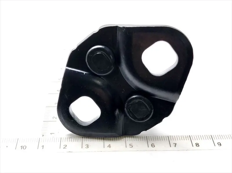 テールゲートｏｒトランクストライカーのみ K131-62-361 マツダ純正部品 1