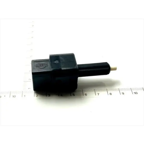 キューブ用 ストップランプスイッチのみ 25320-Ax00c Dba-Z12 日産純正部品 1