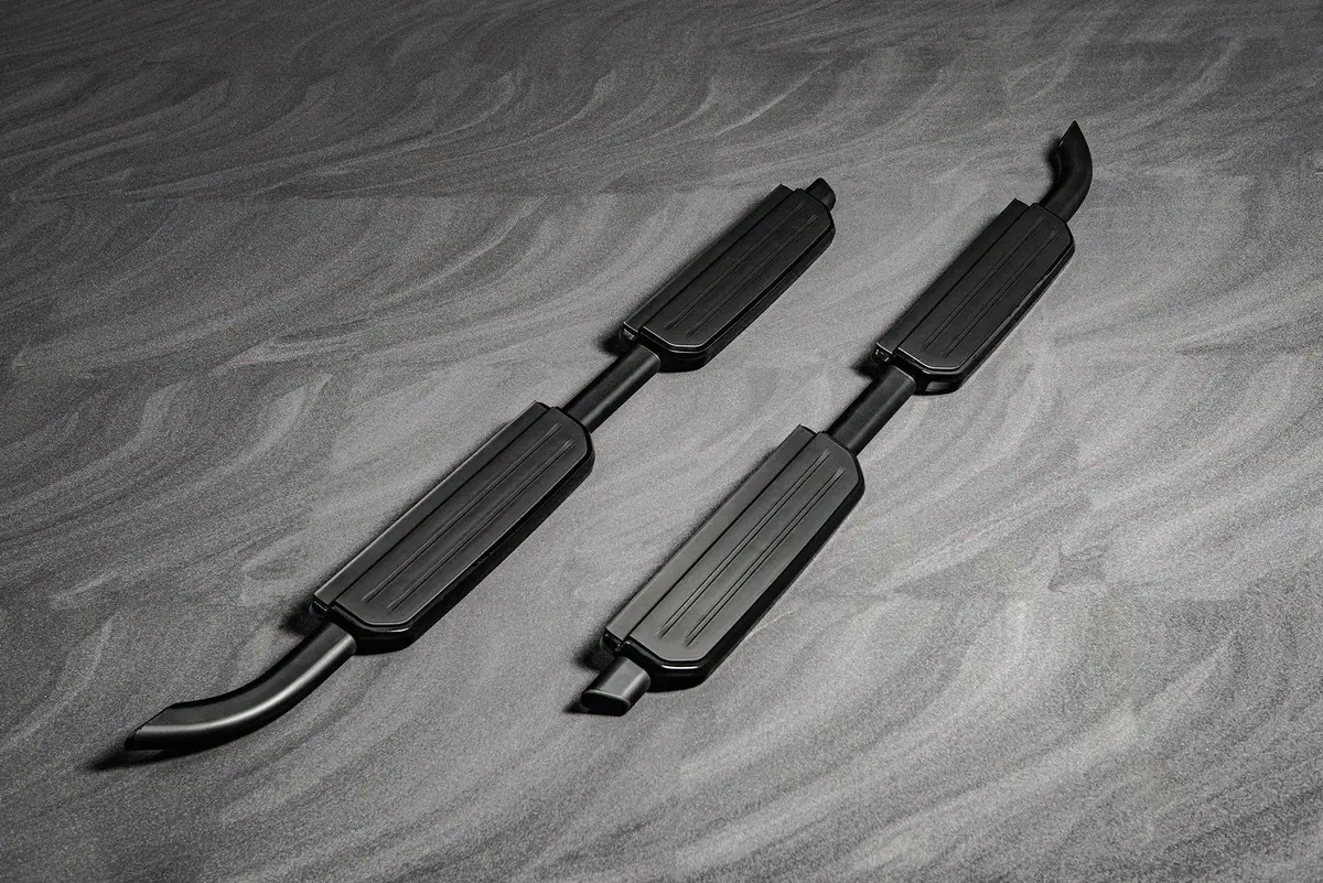 Land Rover Defender 110 (2020 Onwards) Side Steps 1