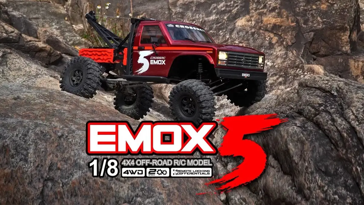 Crossrc Emo X5 4Wd Rc Rescue Truck 1